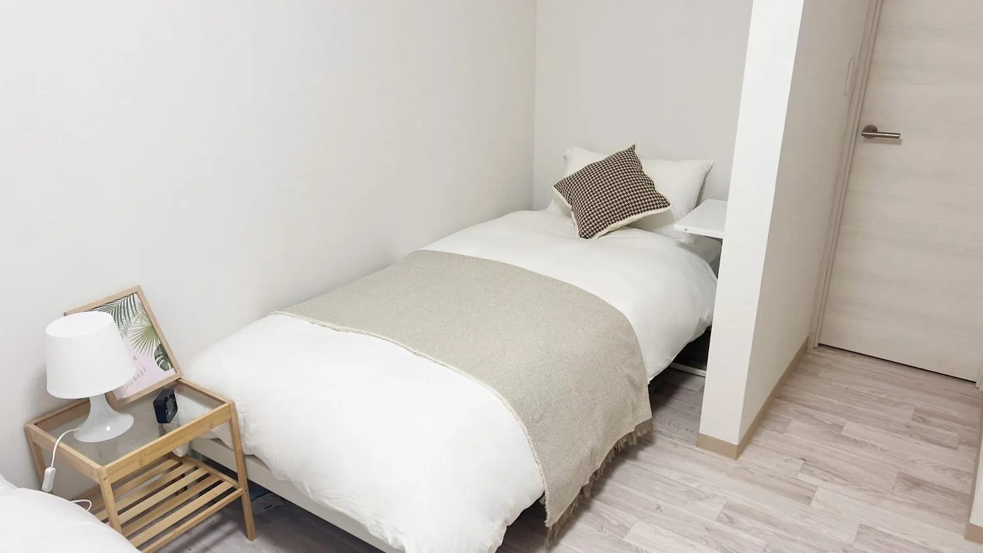 Jw-One Apartment Tokyo 0*,